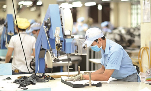 Nên giảm thuế giá trị gia tăng trong gói hỗ trợ lần hai